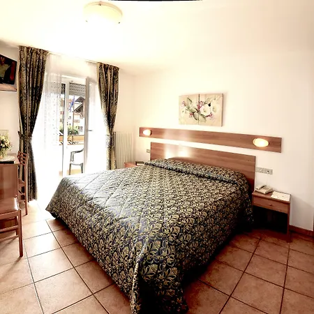 Alpen Hotel