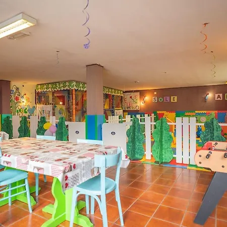 Hotel Alpen Hotel 3*